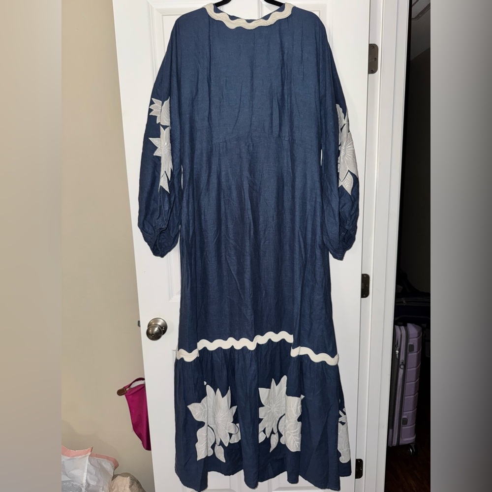 Farm Rio embroidered flounce maxi 2x - Picture 3 of 4